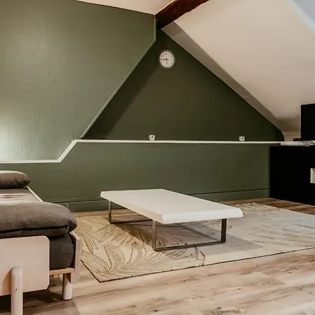 - Octave 29 Apartment *